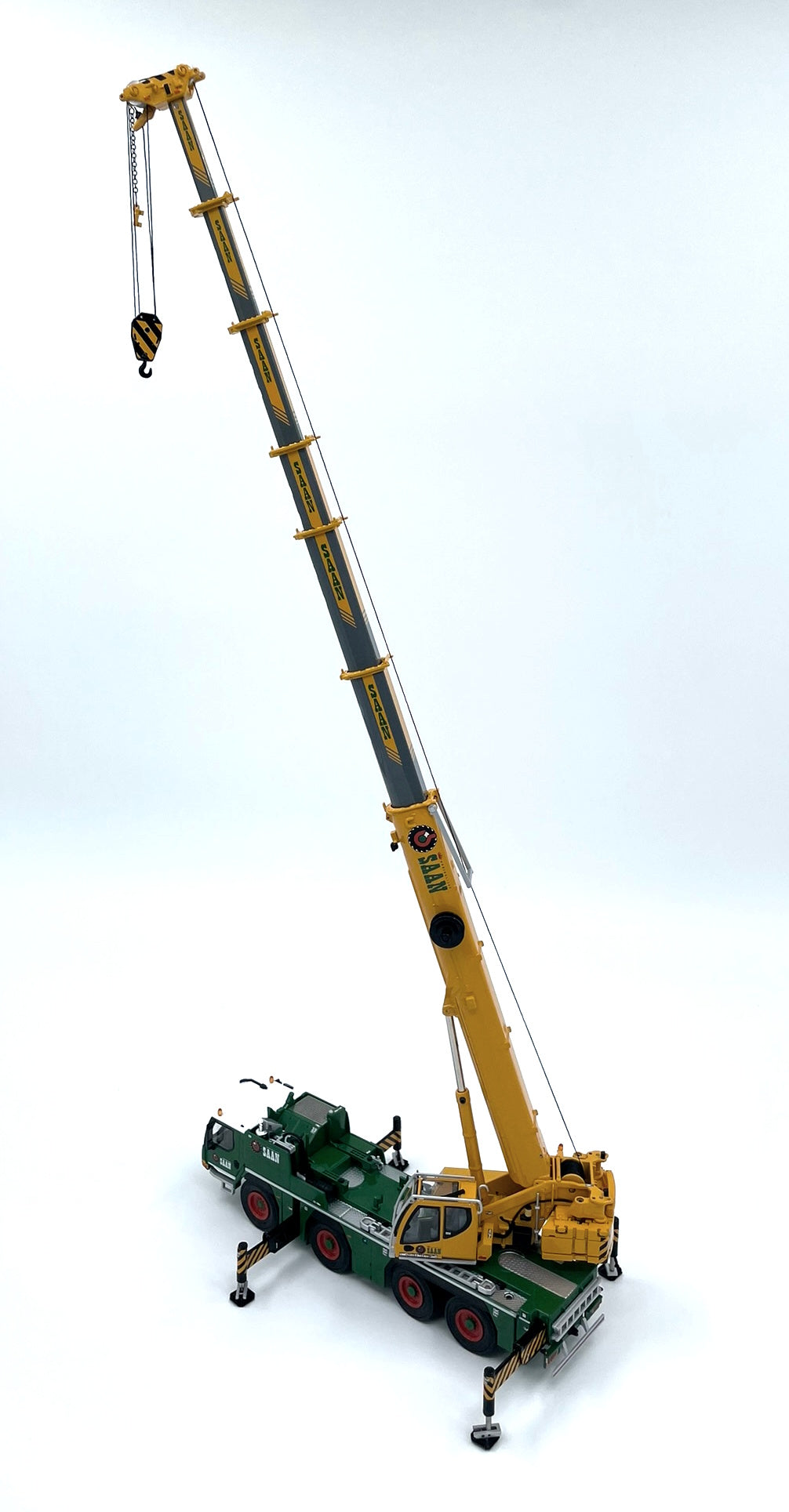 Liebherr 90 tons telekraan