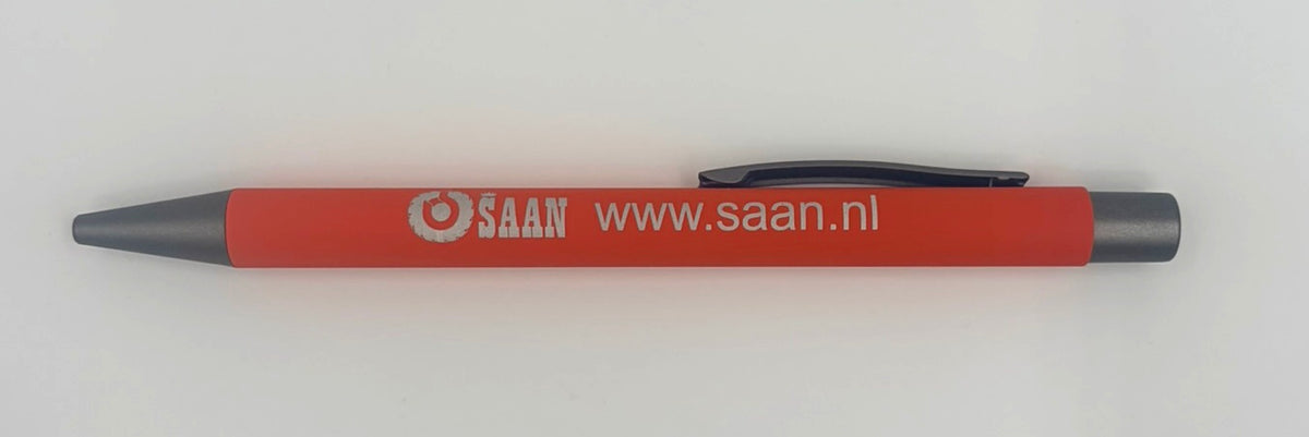 Oranje balpen met Saan logo